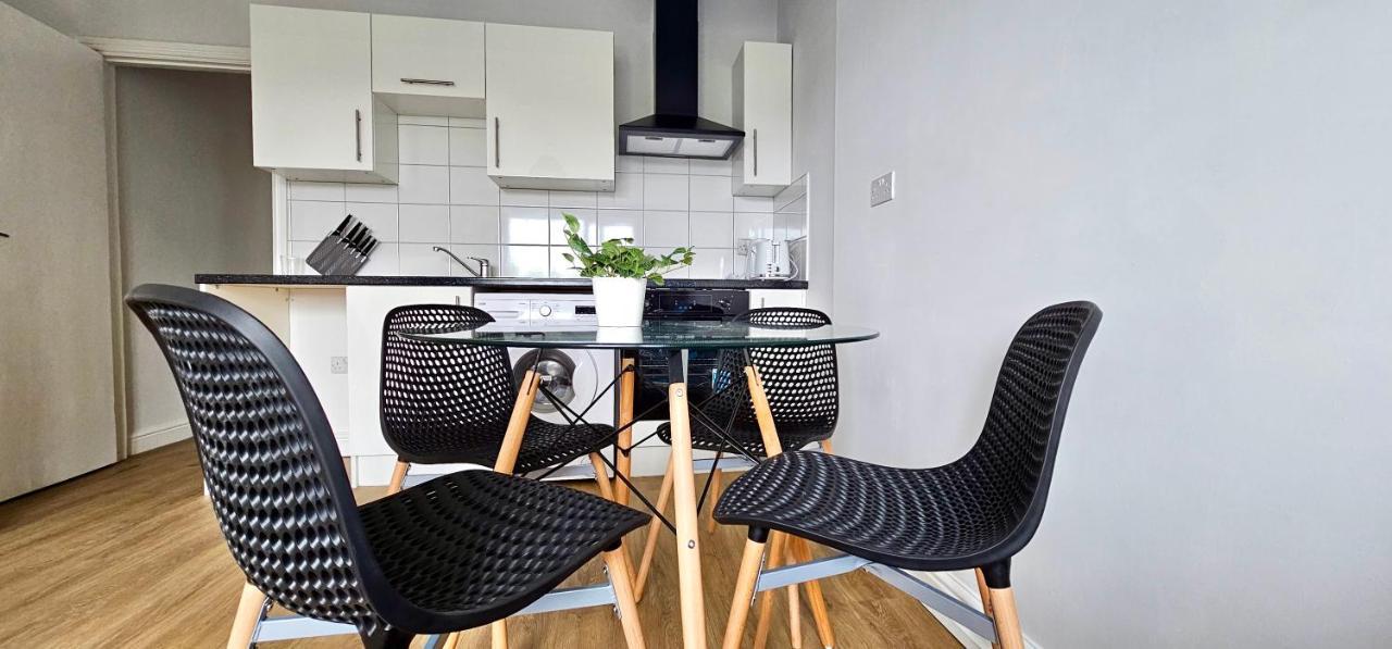 Harlequin Apartments By Switchback Stays Cardiff Exterior foto